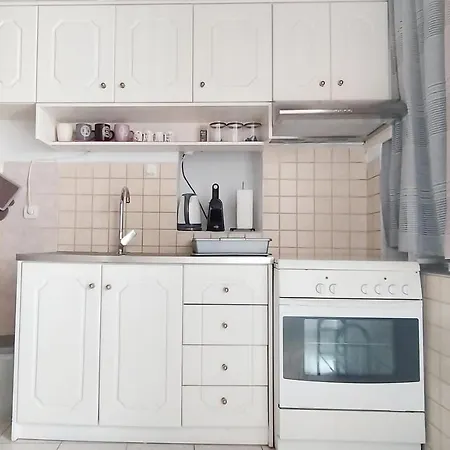 Apartment Lolaos 1 *